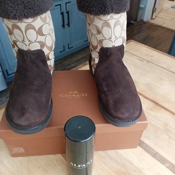 Genuine women's coach suede boots - Picture 3 of 4